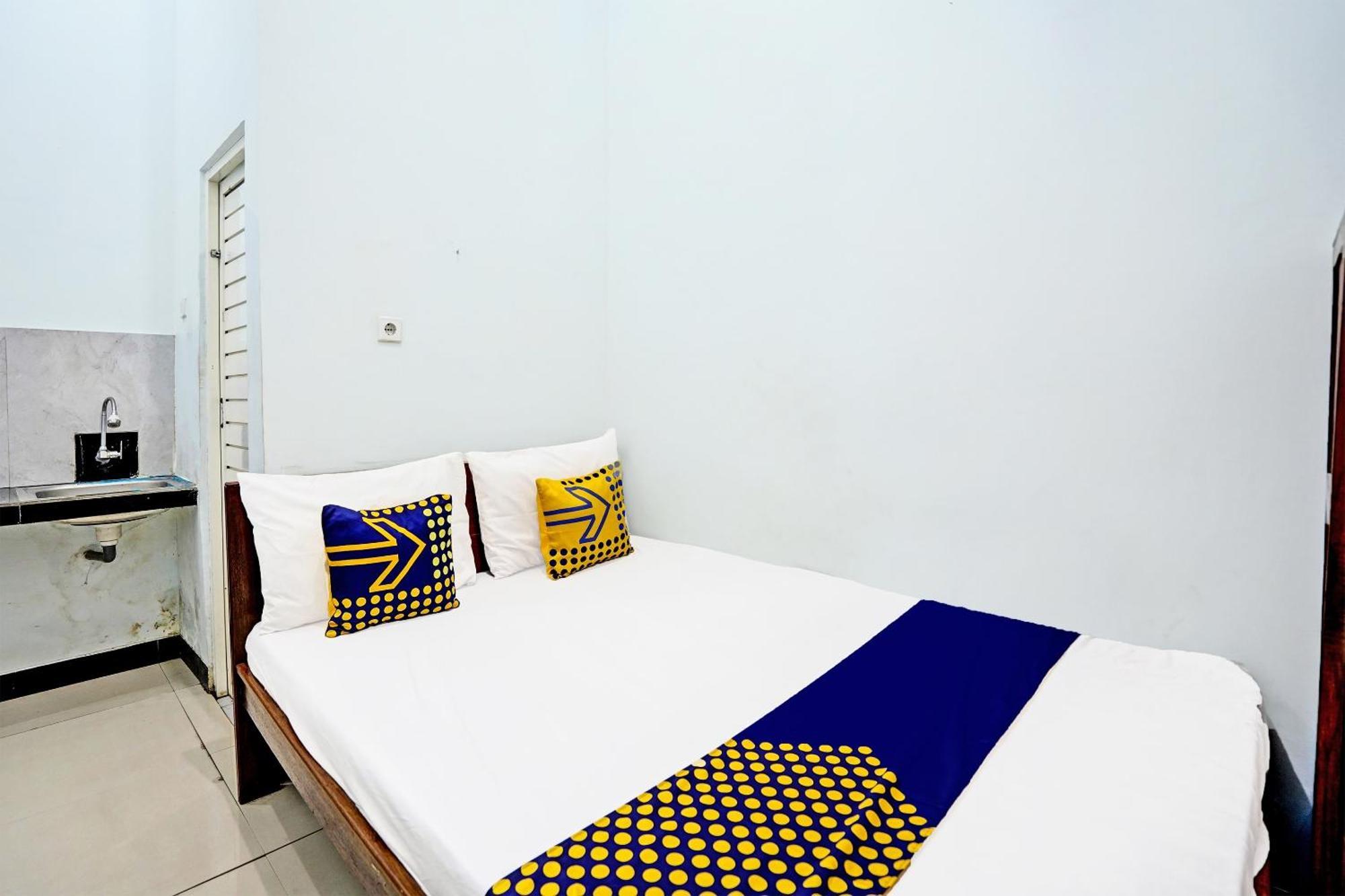 Oyo Life 91866 Paradise Ok Kost Syariah Mojokerto Екстериор снимка